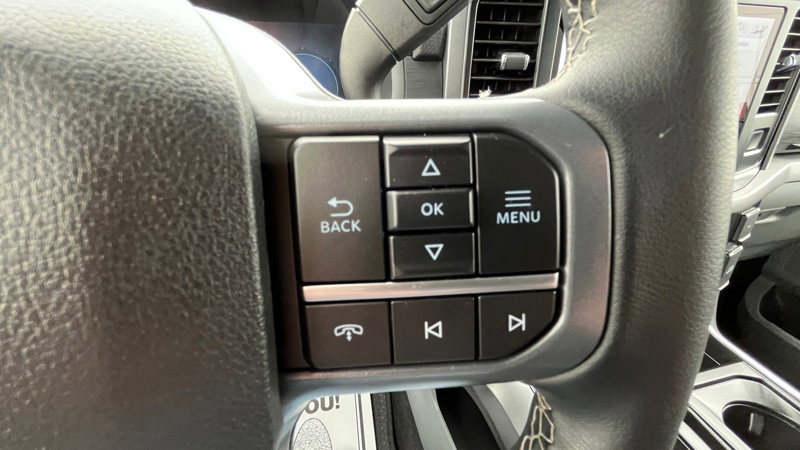Used 2025 Ford F150 XLT w/ Equipment Group 302A MID RWD image 15