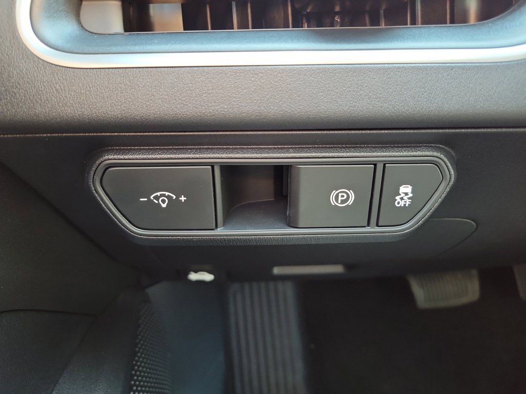 New 2026 Kia K4 FWD image 23
