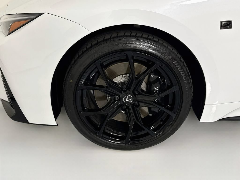 Used 2025 Lexus IS 500 RWD image 30