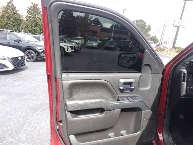 Used 2018 Chevrolet Silverado 1500 LT w/ All Star Edition image 31