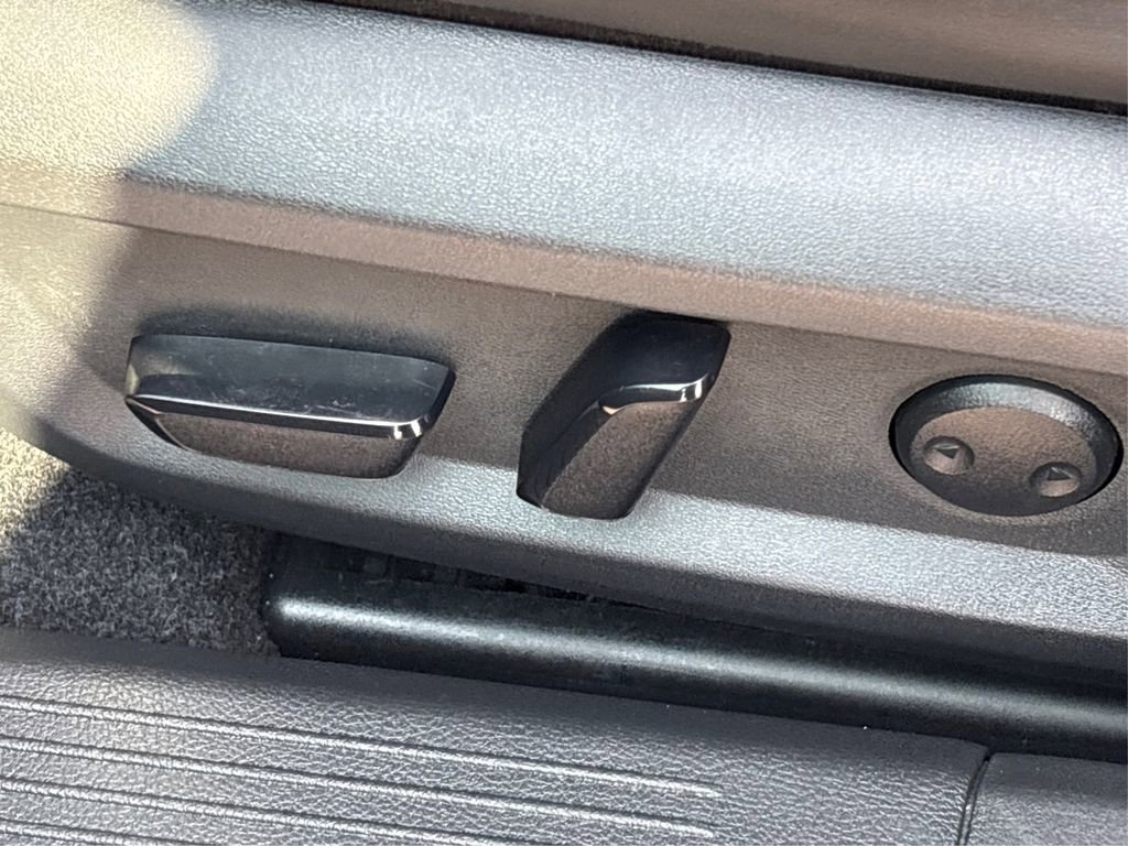 Used 2022 Nissan Rogue SV w/ SV Premium Package image 20