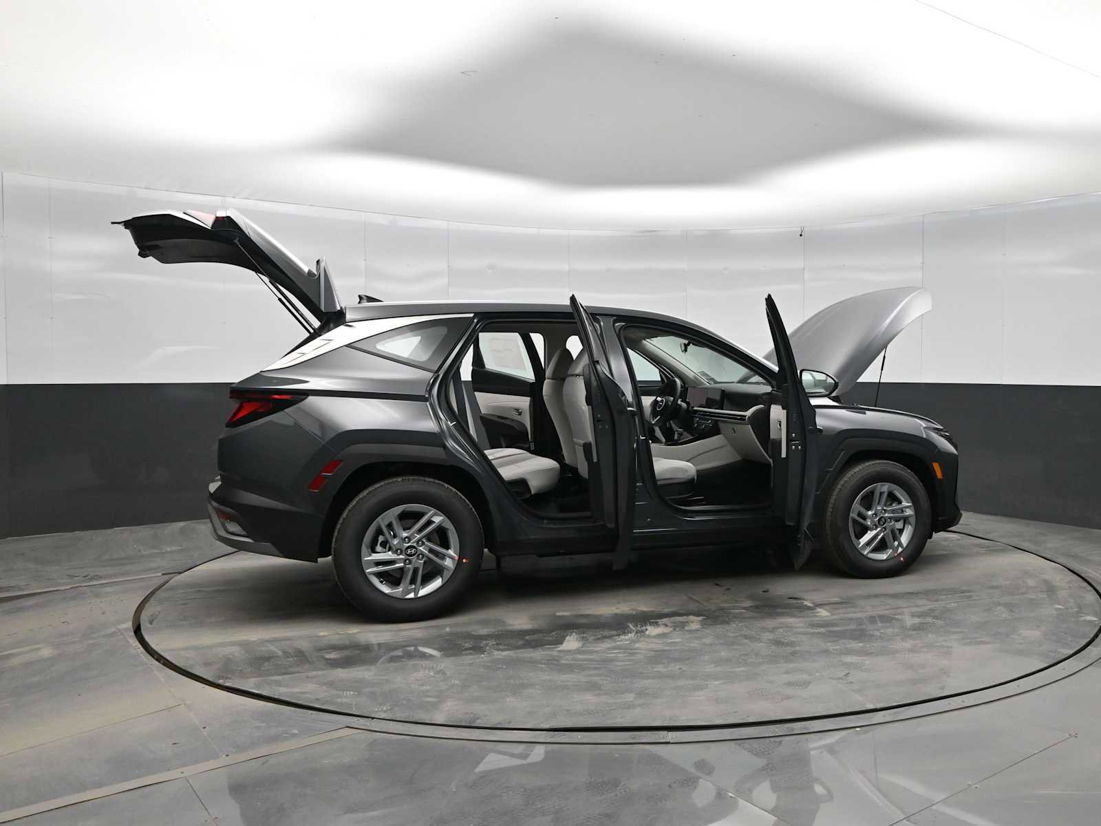 New 2026 Hyundai Tucson SE image 42