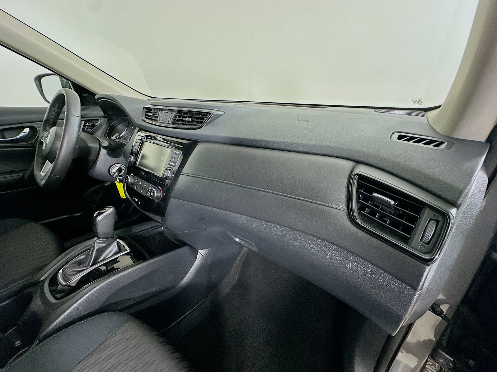 Used 2019 Nissan Rogue S w/ Special Edition Package AWD/4WD image 42