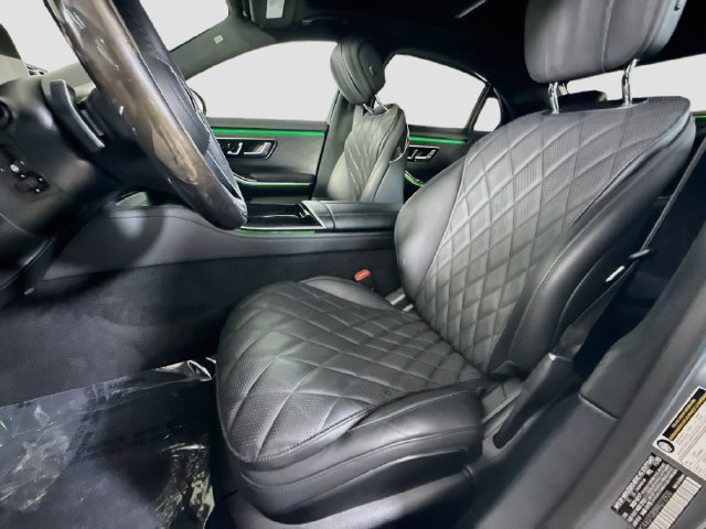 Used 2024 Mercedes-Benz S 580 4MATIC Sedan w/ Warmth & Comfort Package image 21