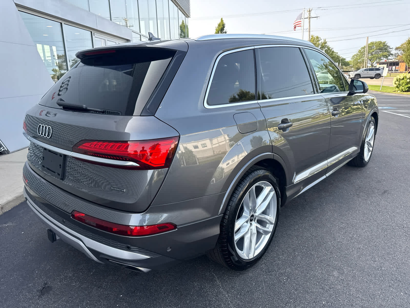 New 2025 Audi Q7 3.0T Premium Plus image 8