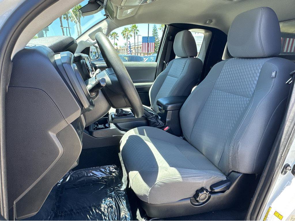 Used 2020 Toyota Tacoma SR RWD image 8