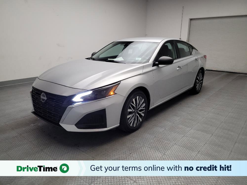 Used 2024 Nissan Altima 2.5 SV