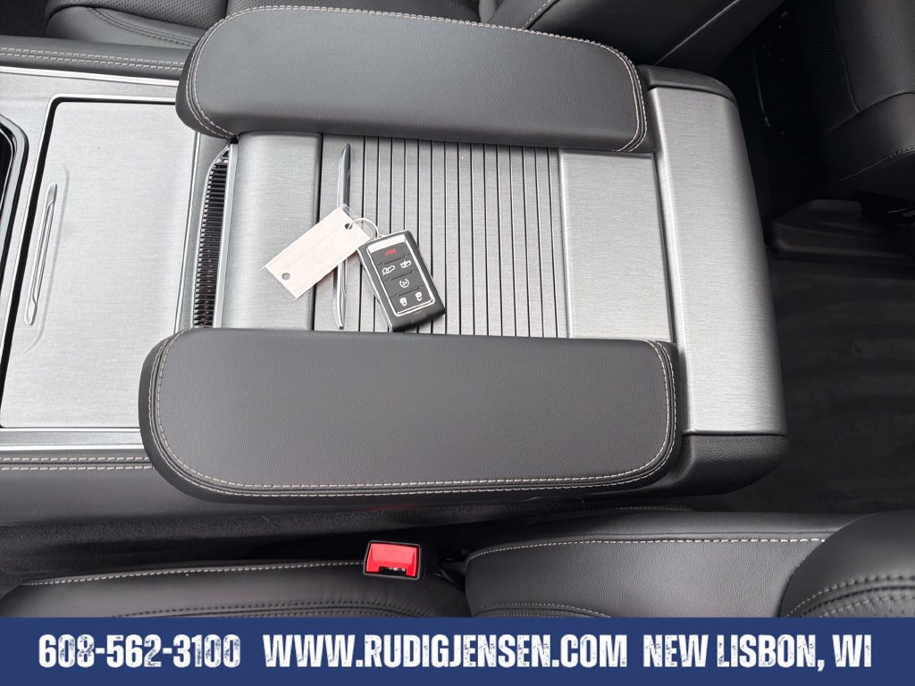 New 2026 Jeep Grand Wagoneer L Limited AWD/4WD image 26