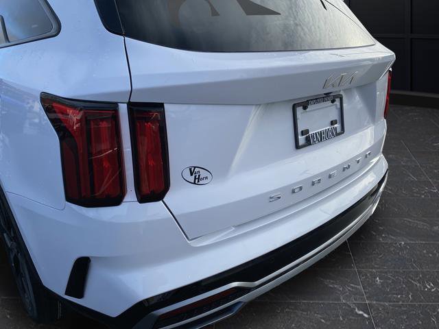 Certified 2022 Kia Sorento SX image 42