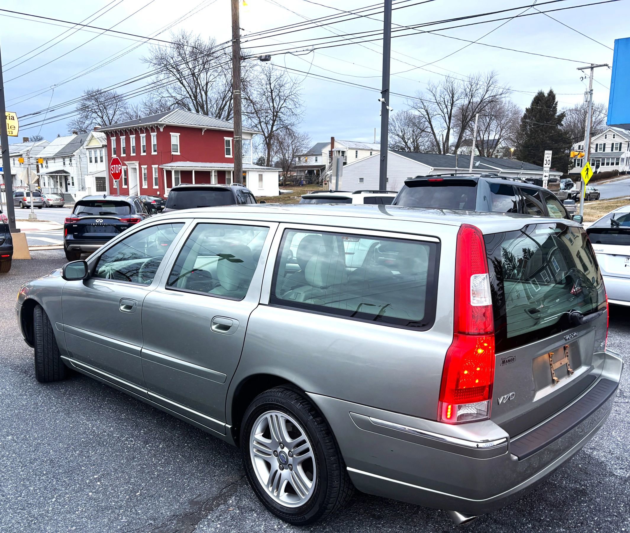 Used 2007 Volvo V70 2.5T image 4
