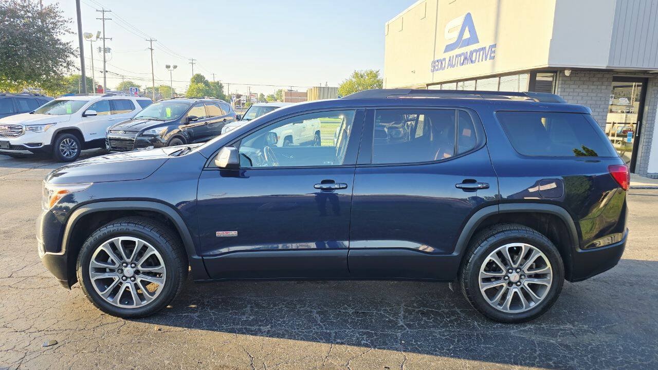 Used 2017 GMC Acadia SLT AWD/4WD image 3