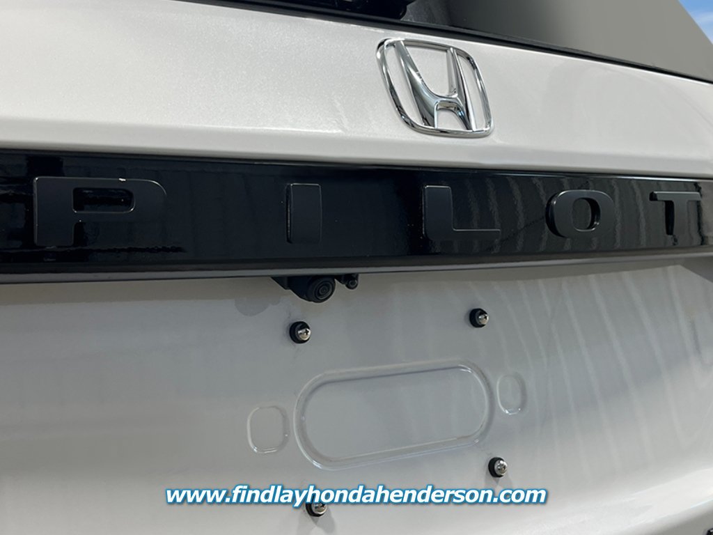 New 2026 Honda Pilot Black Edition image 6