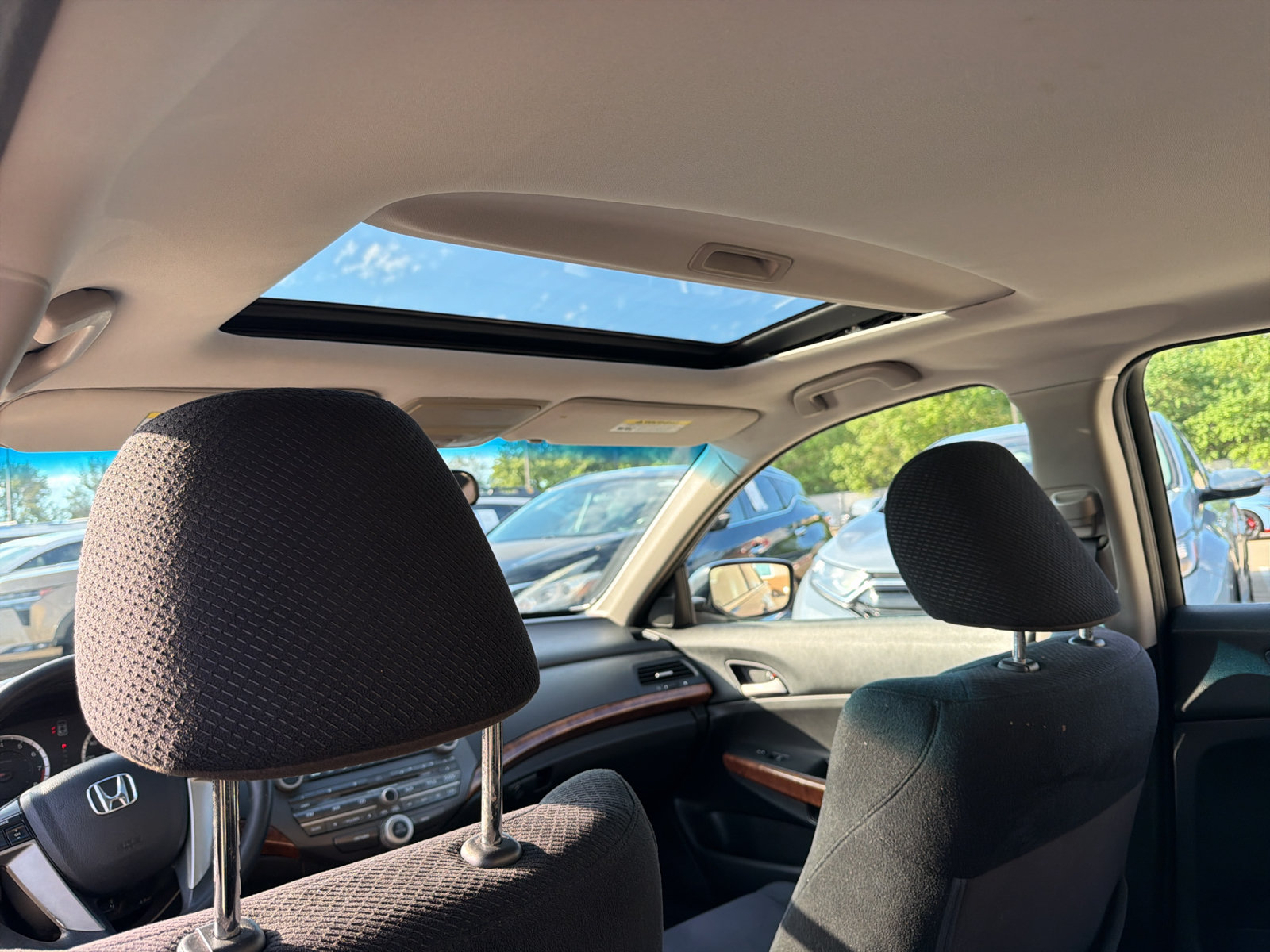 Used 2012 Honda Accord EX image 16
