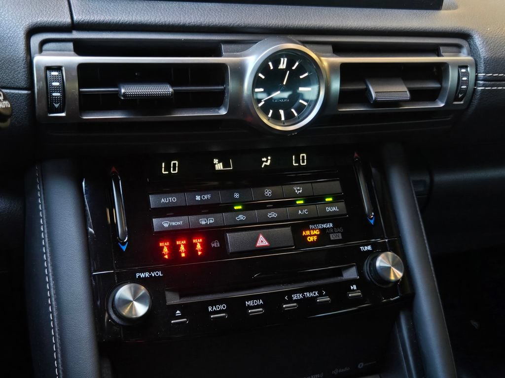 Used 2022 Lexus IS 300 AWD w/ Premium Package image 23