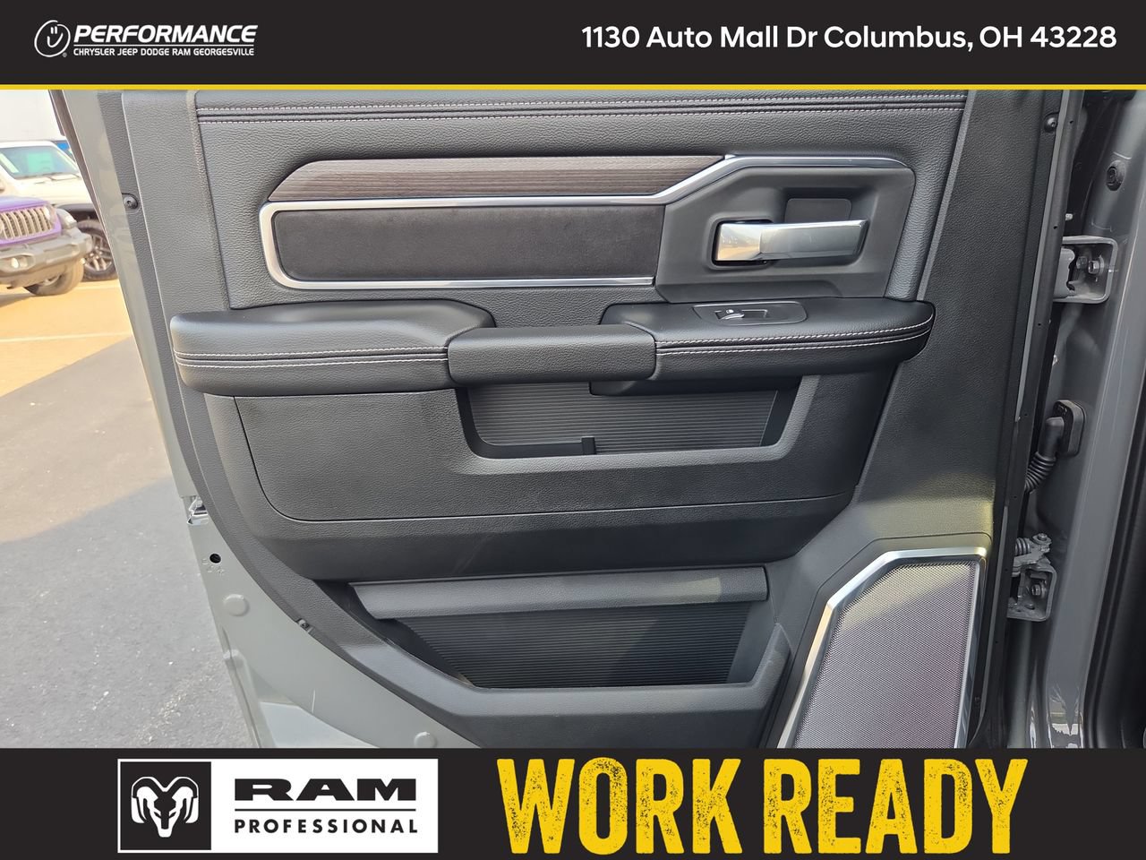 New 2026 RAM 2500 Laramie AWD/4WD image 15