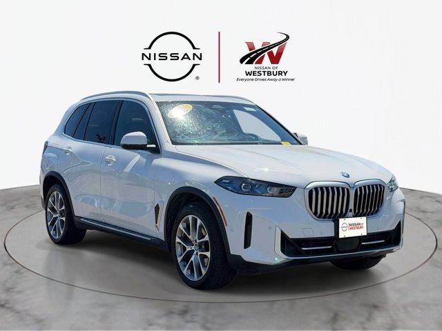 Used 2025 BMW X5 xDrive50e AWD/4WD image 1