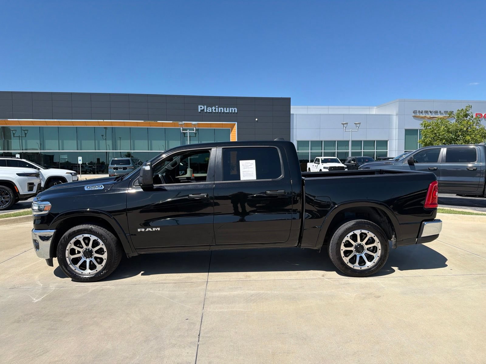 Used 2025 RAM 1500 Lone Star AWD/4WD image 2