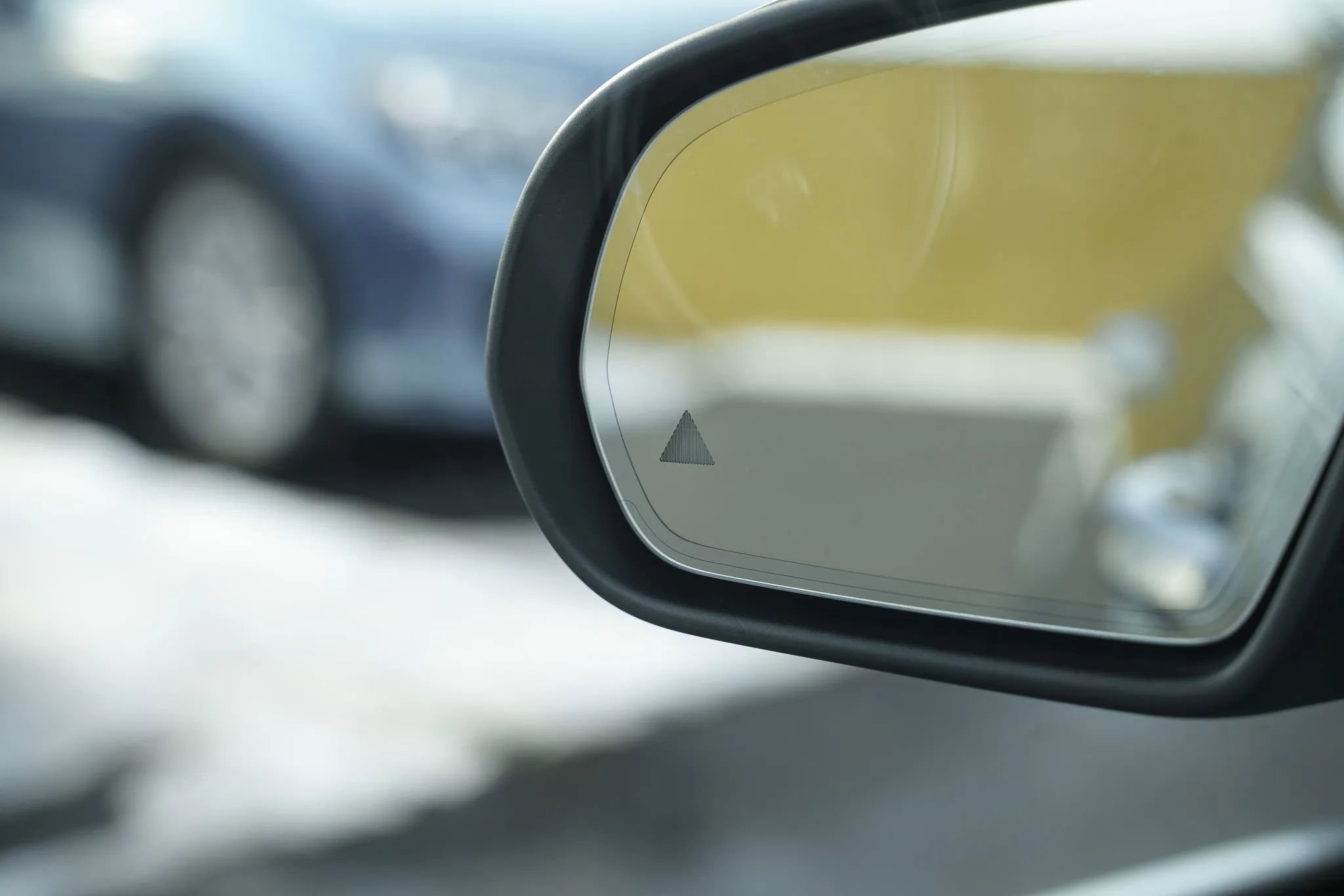 Used 2018 Mercedes-Benz GLC 300 GLC 300 4MATIC Sport Utility 4 image 19