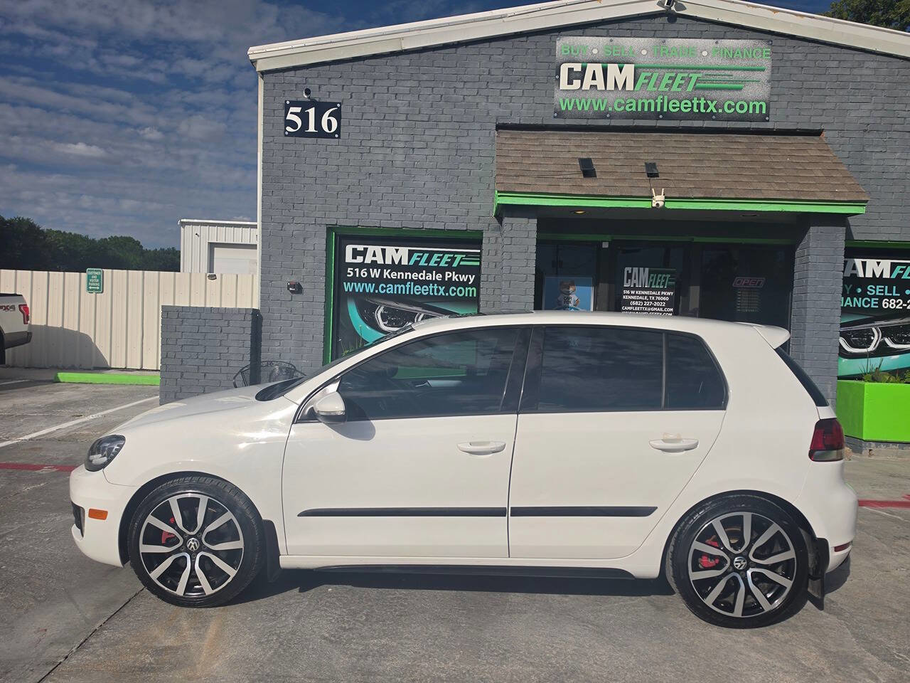 Used 2012 Volkswagen GTI Autobahn FWD image 16