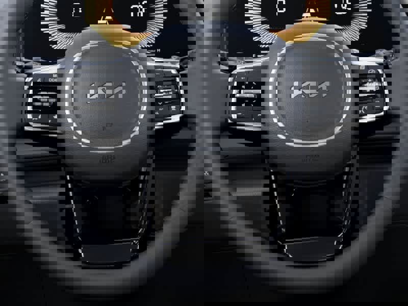 New 2026 Kia Carnival EX image 22