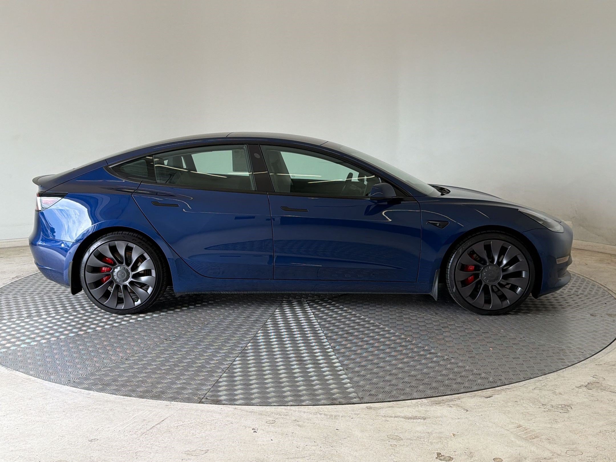 Used 2021 Tesla Model 3 Performance AWD/4WD image 8