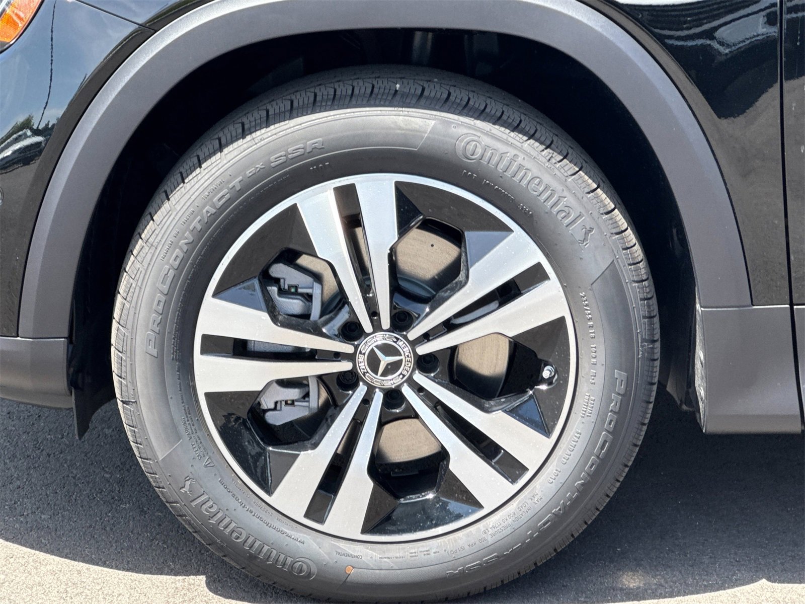 New 2025 Mercedes-Benz GLB 250 4MATIC image 31