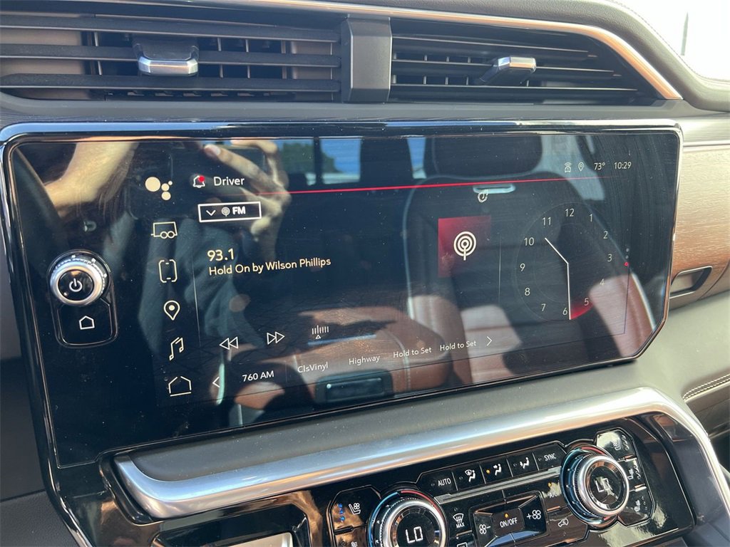 Used 2024 GMC Sierra 3500 Denali Ultimate image 13