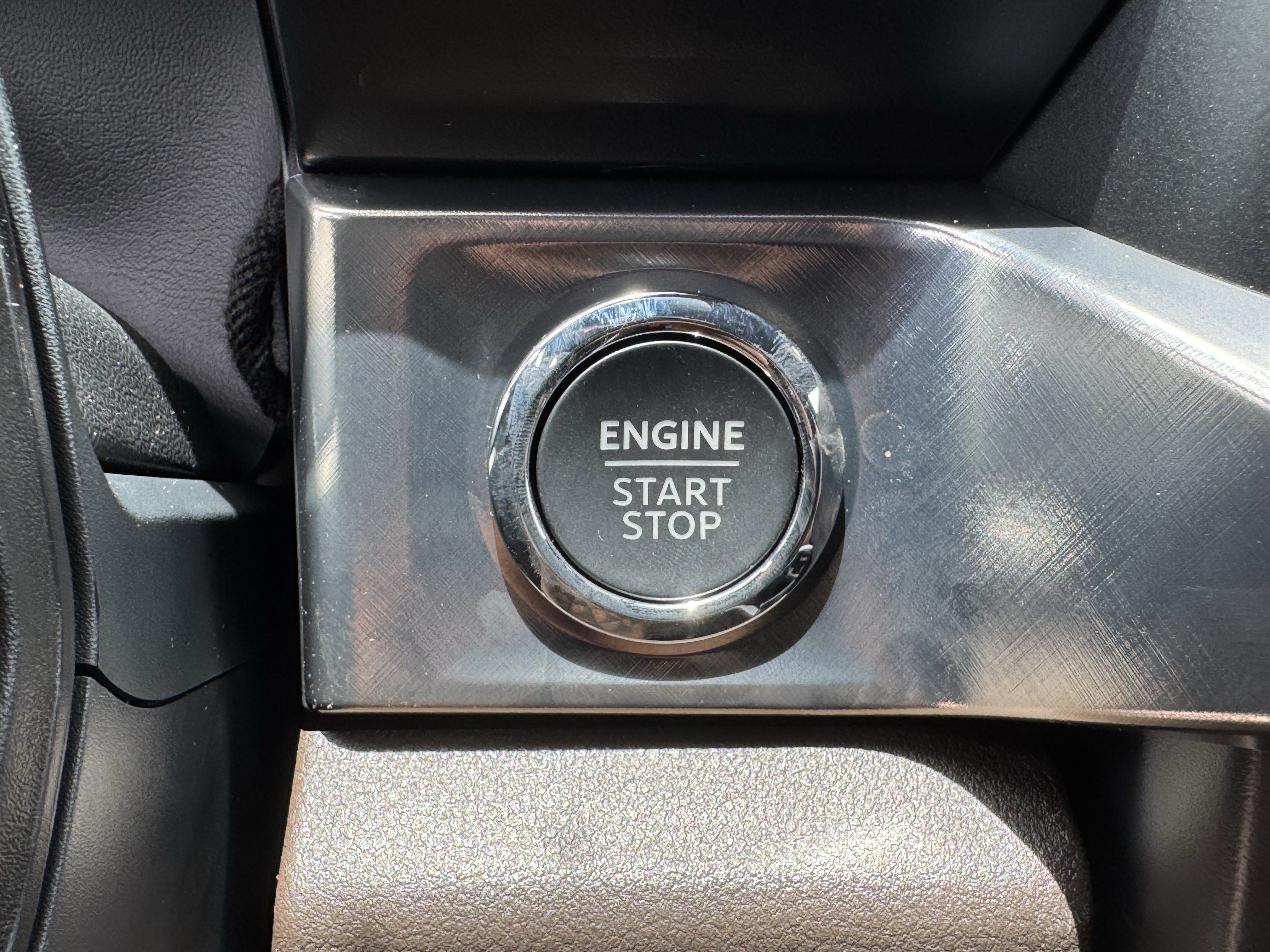 New 2026 Ford F250 King Ranch w/ FX4 Off-Road Package AWD/4WD image 17