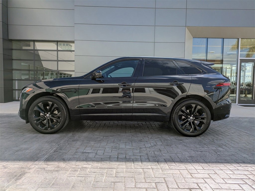 Certified 2025 Jaguar F-PACE R-Dynamic S image 7