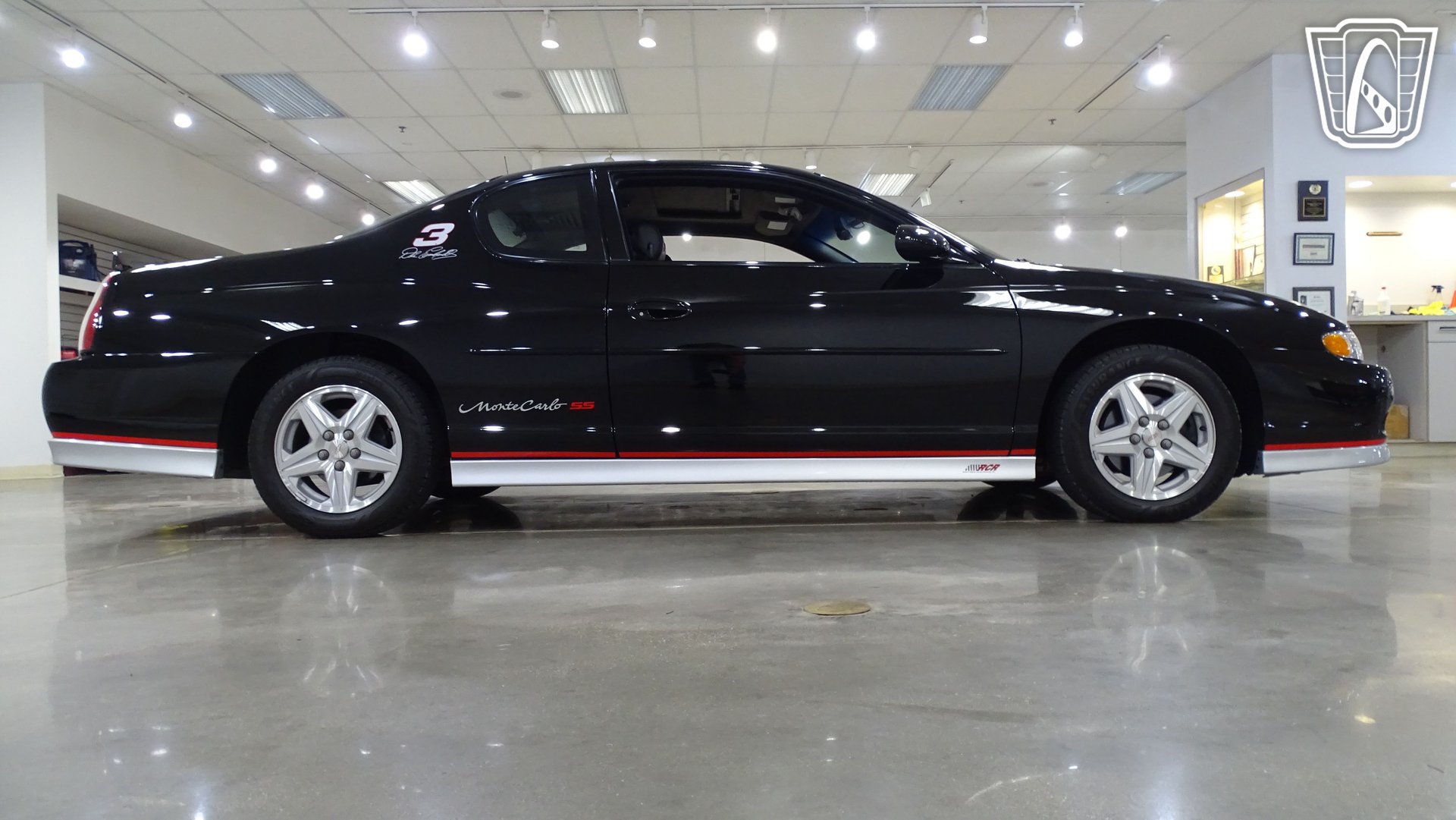 Used 2002 Chevrolet Monte Carlo SS w/ Pace Car Replica Pkg FWD image 19