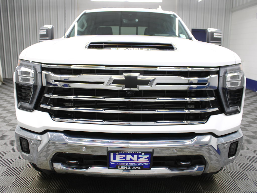 Used 2025 Chevrolet Silverado 2500 LTZ w/ LTZ Premium Package AWD/4WD image 55