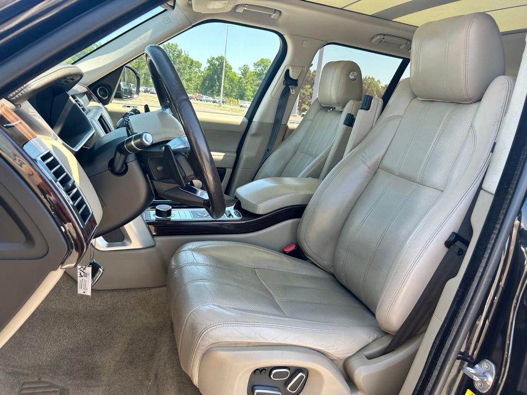 Used 2014 Land Rover Range Rover HSE AWD/4WD image 9
