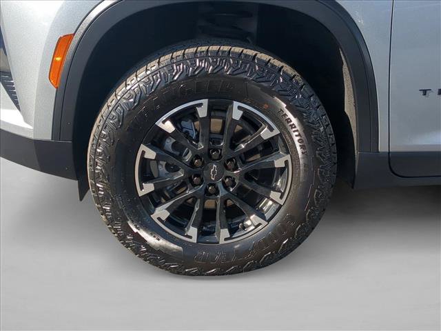 Used 2025 Chevrolet Traverse Z71 AWD/4WD image 25