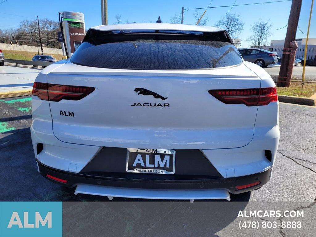 Used 2024 Jaguar I-PACE R-Dynamic HSE image 11