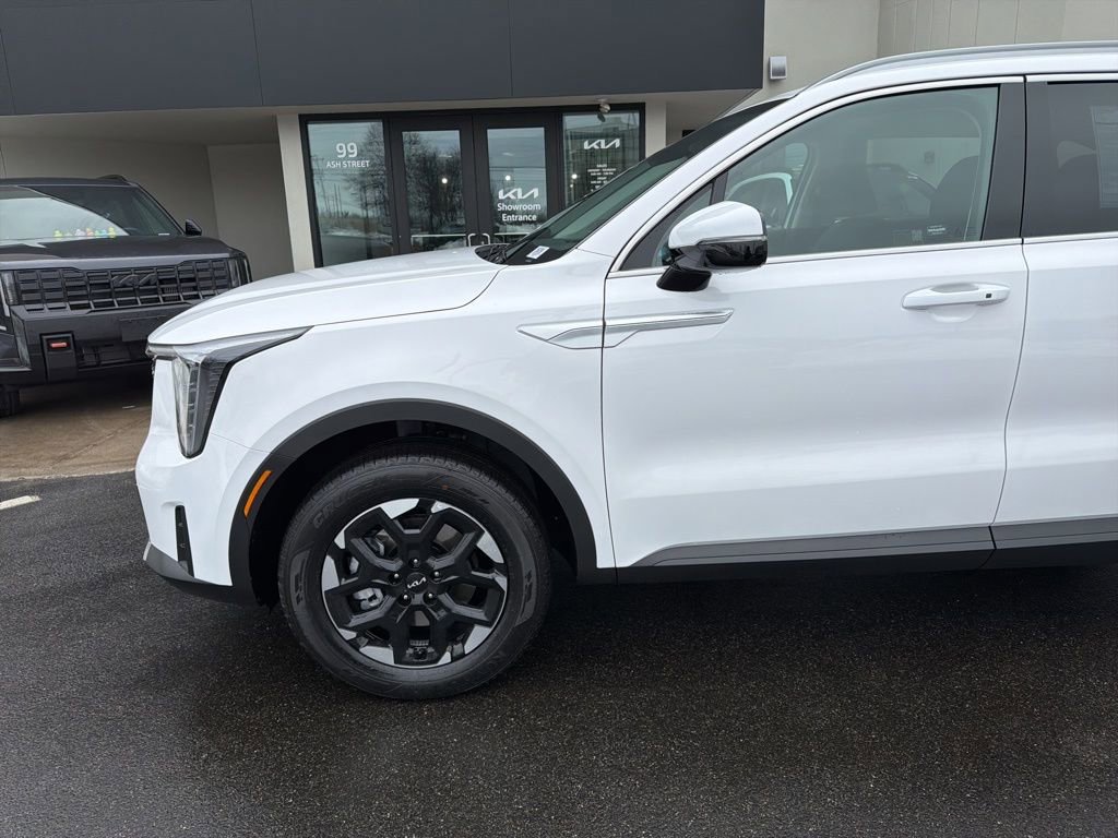 New 2026 Kia Sorento S AWD/4WD image 10