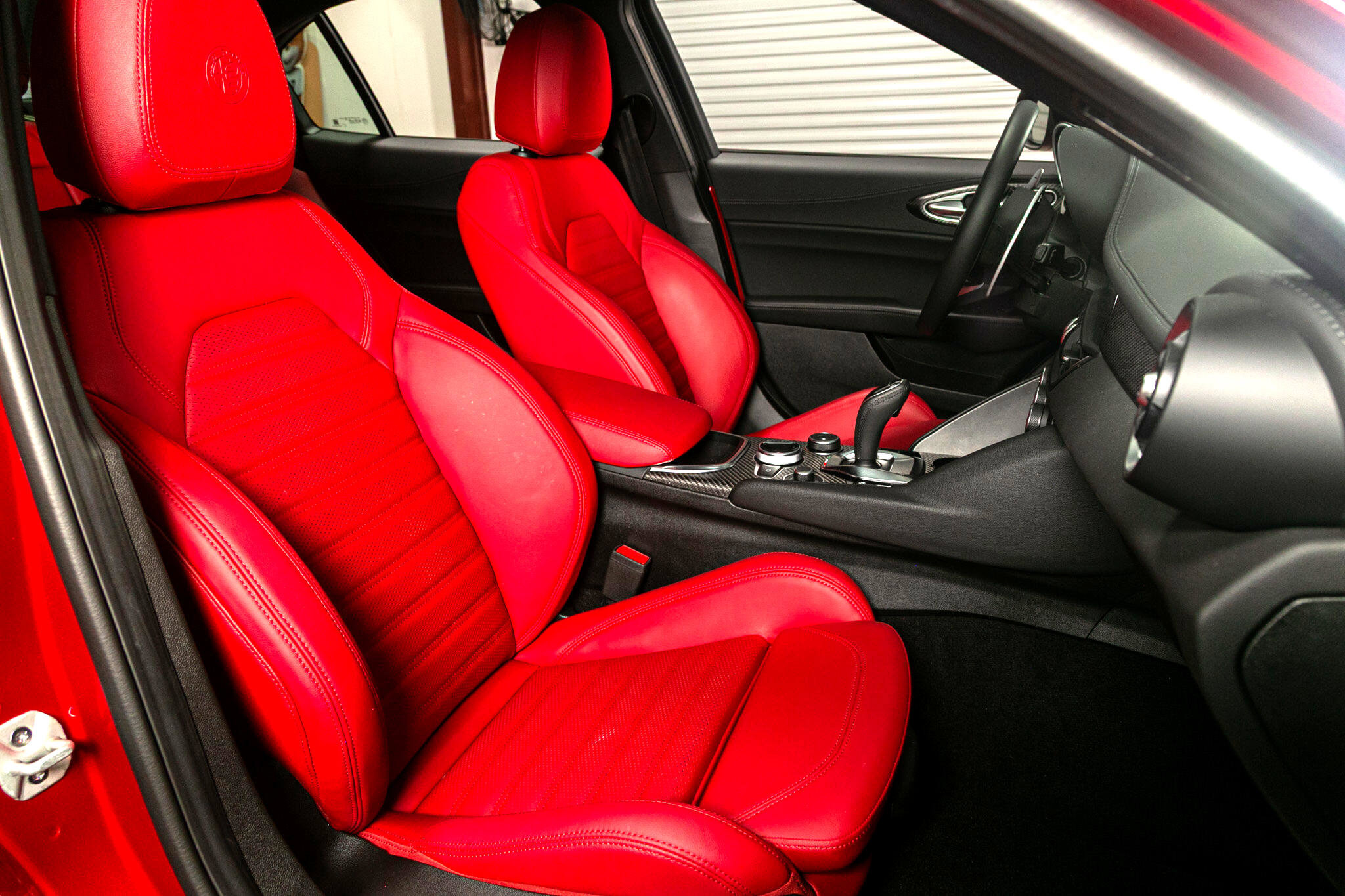 Used 2024 Alfa Romeo Giulia Quadrifoglio image 24