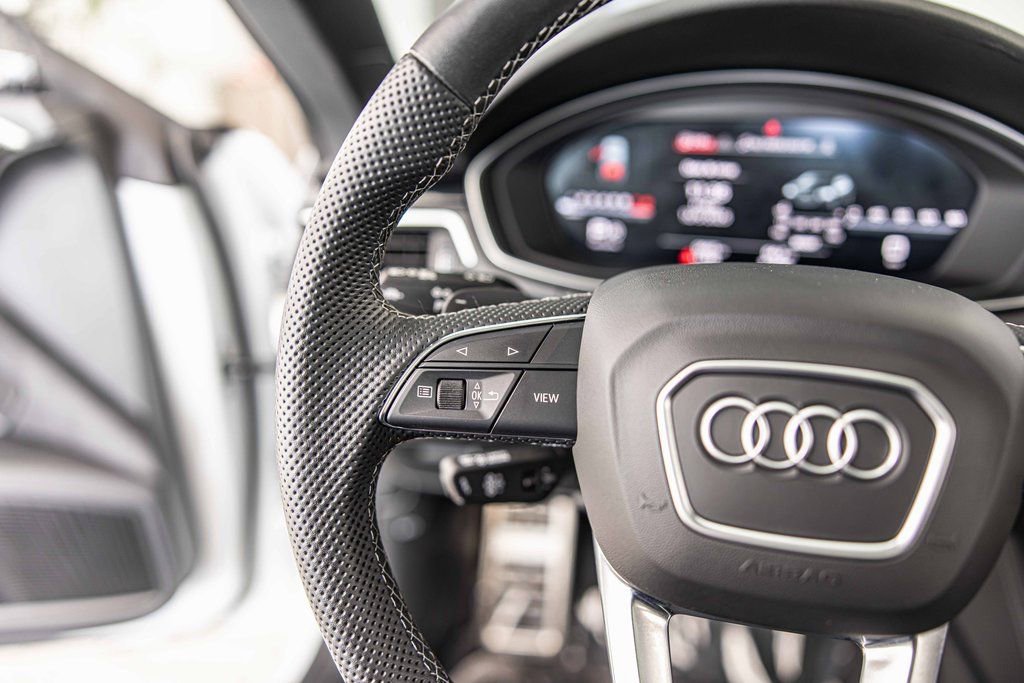 Used 2024 Audi S5 Premium Plus image 25