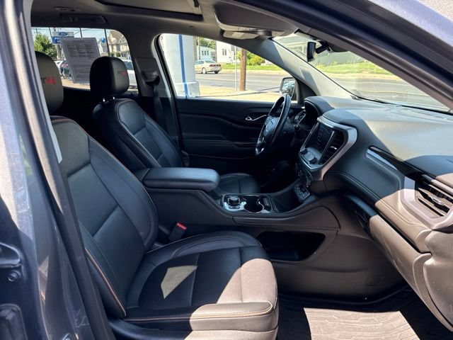 Used 2022 GMC Acadia AT4 w/ Preferred Package AWD/4WD image 32