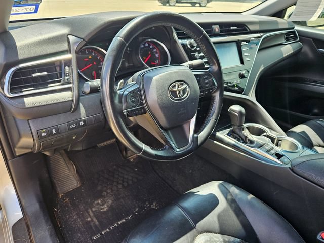 Used 2018 Toyota Camry XSE FWD image 8