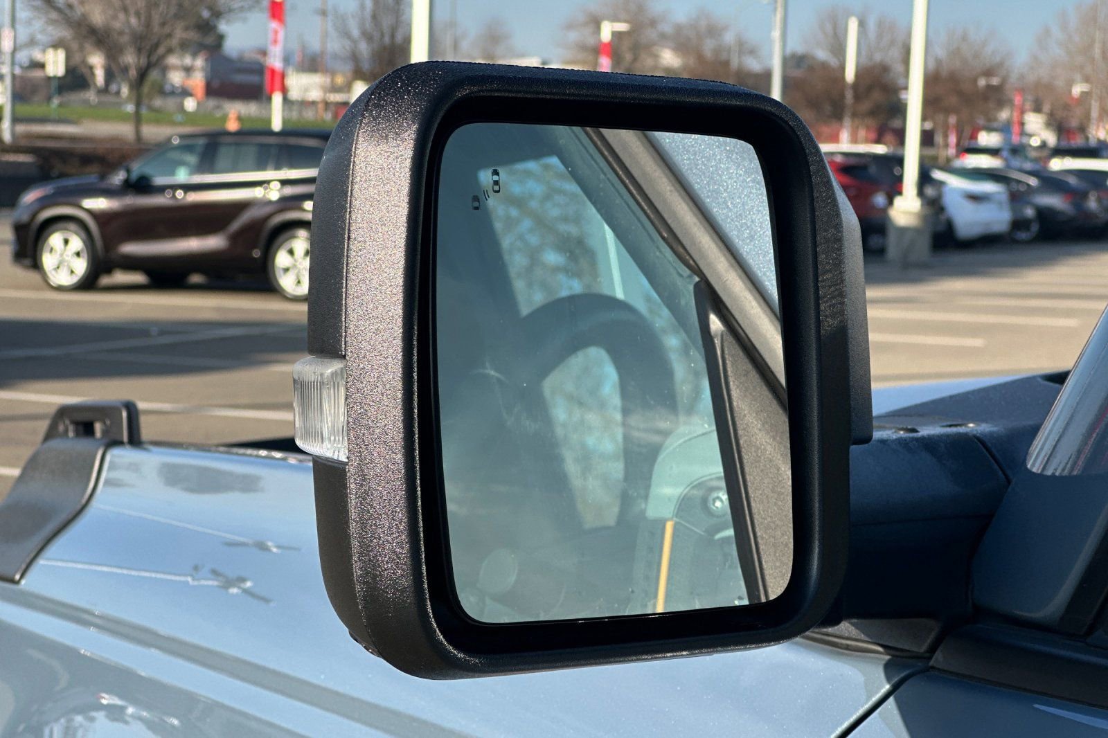 Used 2023 Ford Bronco Badlands image 53