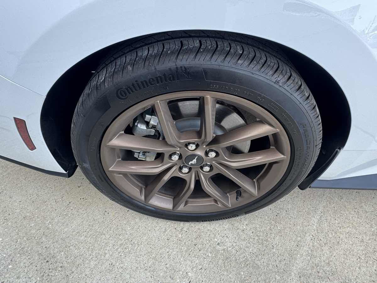 Used 2025 Ford Mustang GT Premium image 27