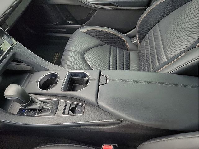 Used 2019 Toyota Avalon Touring FWD image 30