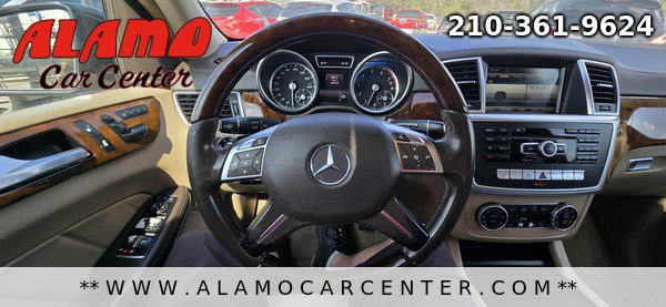 Used 2014 Mercedes-Benz GL 450 4MATIC w/ Lighting Package image 39