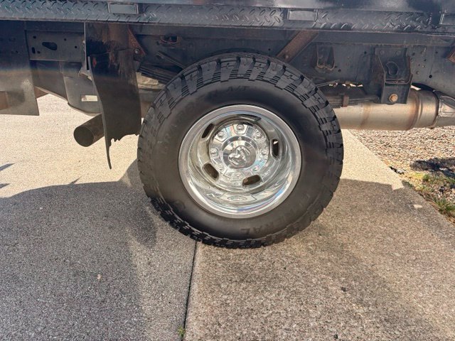 Used 2024 RAM 3500 Tradesman w/ Chrome Appearance Group AWD/4WD image 19
