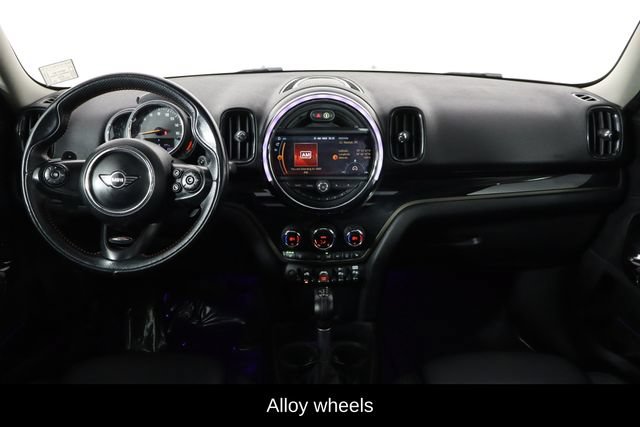 Used 2019 MINI Cooper Countryman S w/ Premium Package FWD image 14