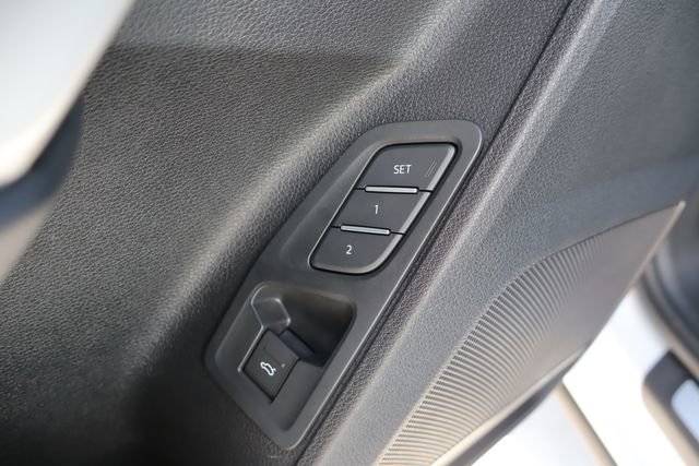 Used 2024 Audi Q3 2.0T Premium Plus image 12