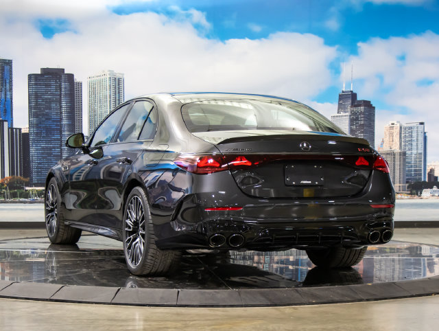 New 2027 Mercedes-Benz E 53 AMG e 4MATIC Sedan image 9