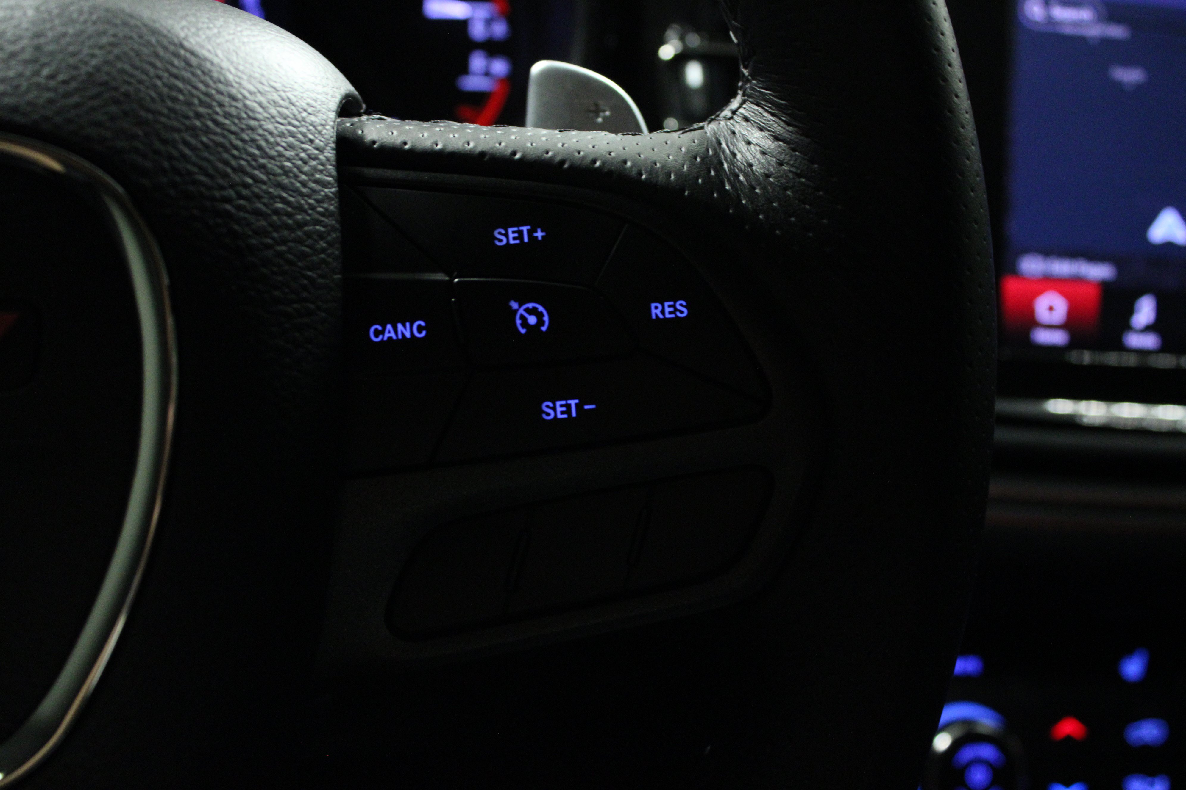 Used 2023 Dodge Durango R/T w/ Blacktop Package AWD/4WD image 22