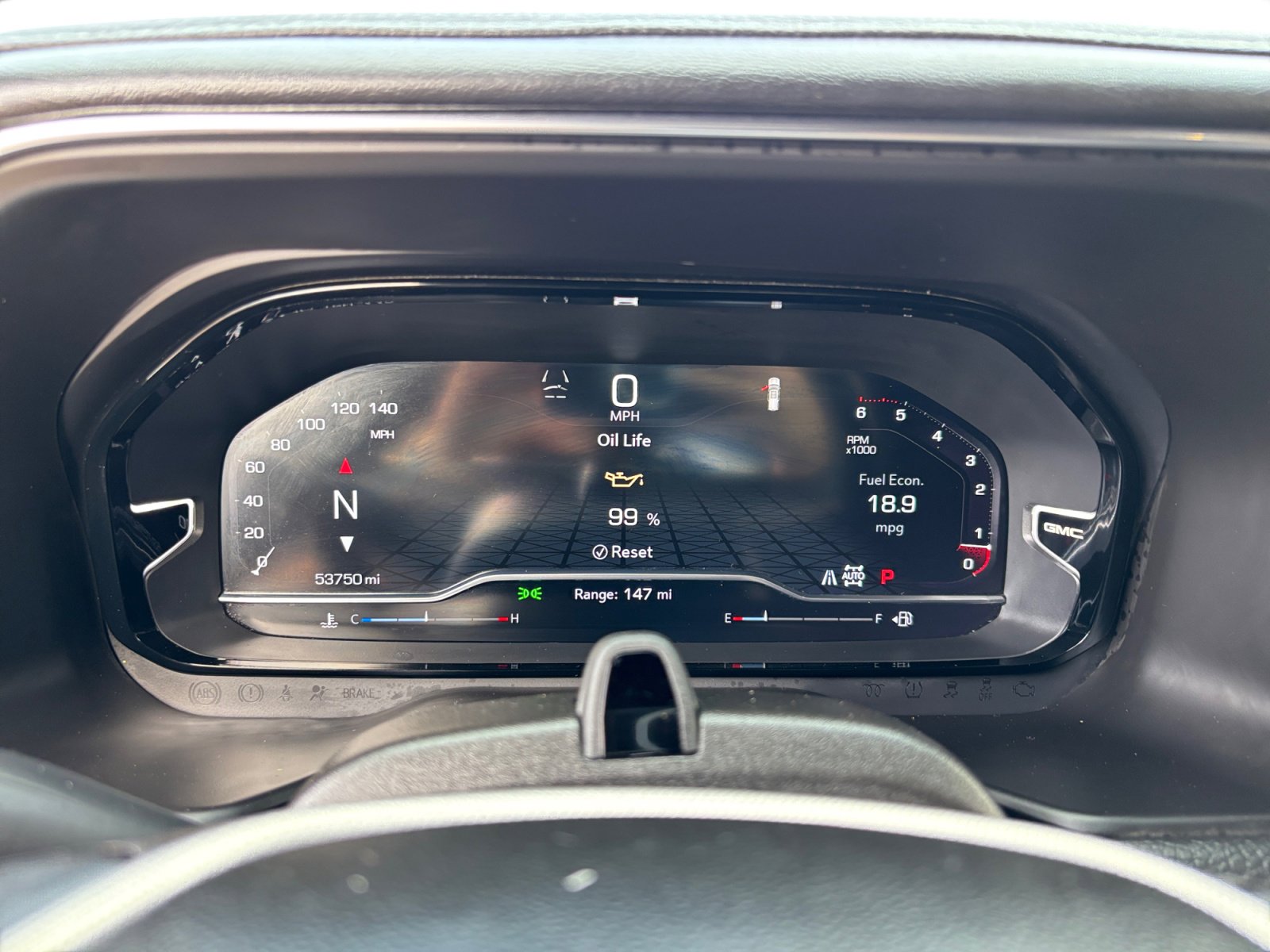 Used 2023 GMC Yukon Denali w/ Advanced Technology Package image 10