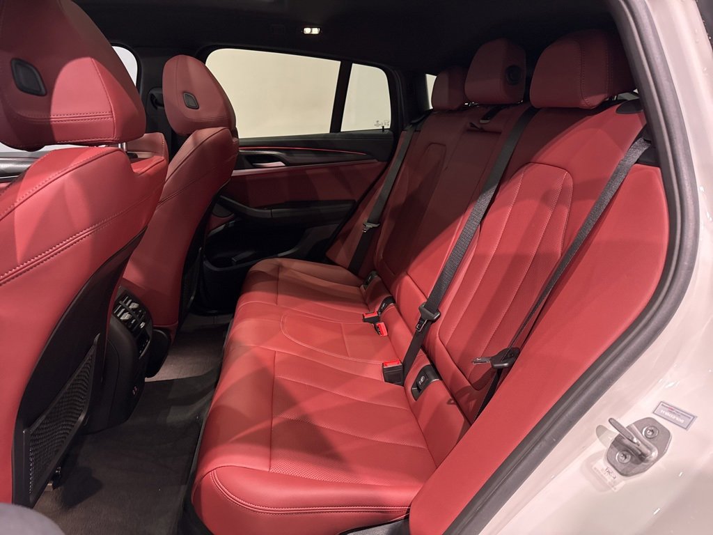 Used 2024 BMW X4 M40i w/ Premium Enhanced Package image 36